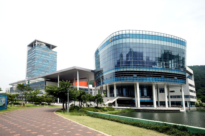 전남도의회 ‘출장비 부풀리기’ 압수수색…의원은 단 한 명도 입건 안 돼