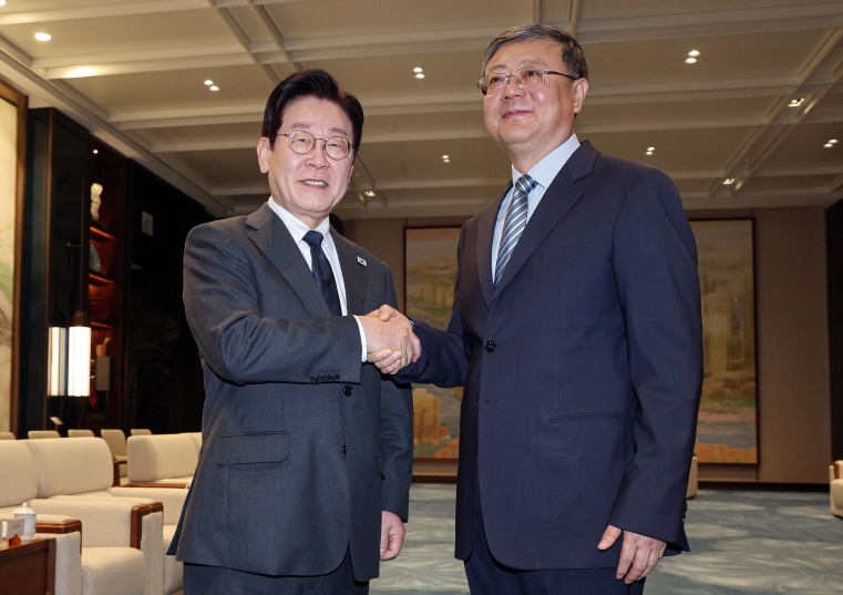 李, '차기 中주석 후보' 천지닝과 만찬…