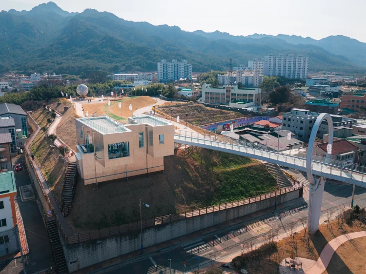 영암군, 달맞이공원에 ‘뷰·가치 맛집’ 카페 오픈