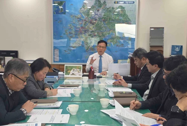 목포시, 토론하는 간부회의로 전환…집단지성으로 협업 시너지 극대화