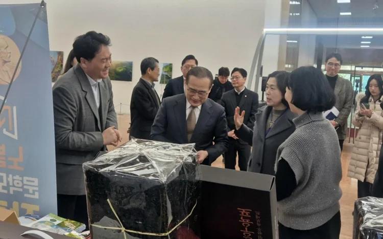 장흥군, 정부서울청사 지역 특산품 판촉행사 개최