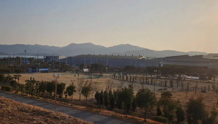 여수시 파크골프장 확충 가속…장도 ‘18홀’ 로드맵, 도심권 2곳도 검토