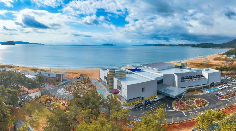 완도군, 장기 해양치유 프로그램 운영한다!