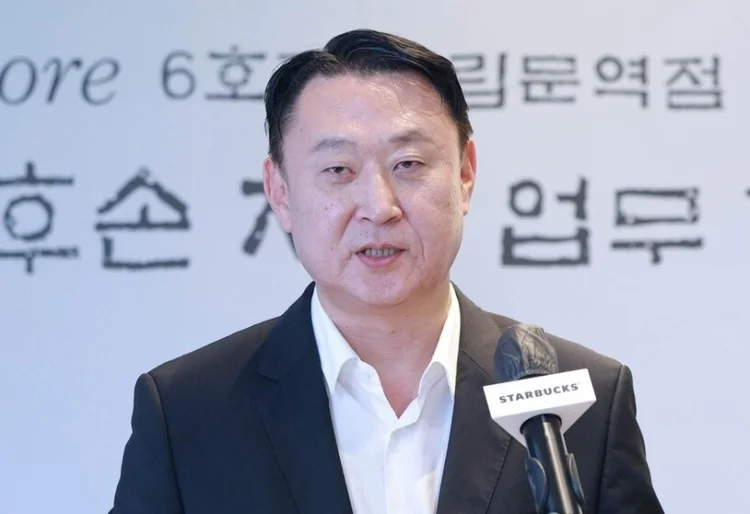 스타벅스 불매운동? 탱크데이 5·18 민주화 운동 논란 손정현 대표 해임으로 끝?